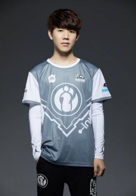 T1 正式宣布 GBM 将以主播身份回归 T1